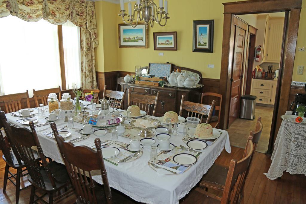 קרקט Complexe D'Hebergement La Maison Touristique Dugas מראה חיצוני תמונה